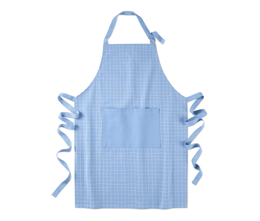 Beyaz kareli desene ve cebe sahip mavi bir mutfak önlüğü.