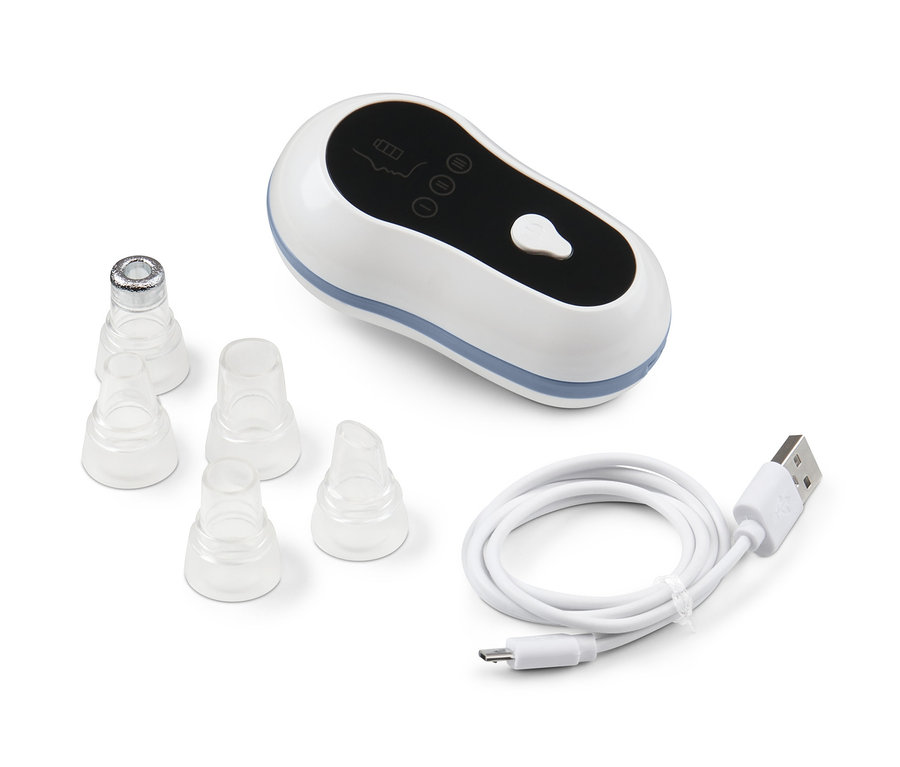 Beş şeffaf başlığı ve beyaz şarj kablosu olan Gözenek Temizleyici.