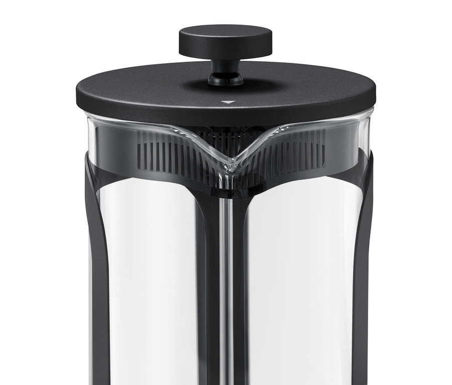 800 ml kapasiteli siyah French Press'in yakın çekimi