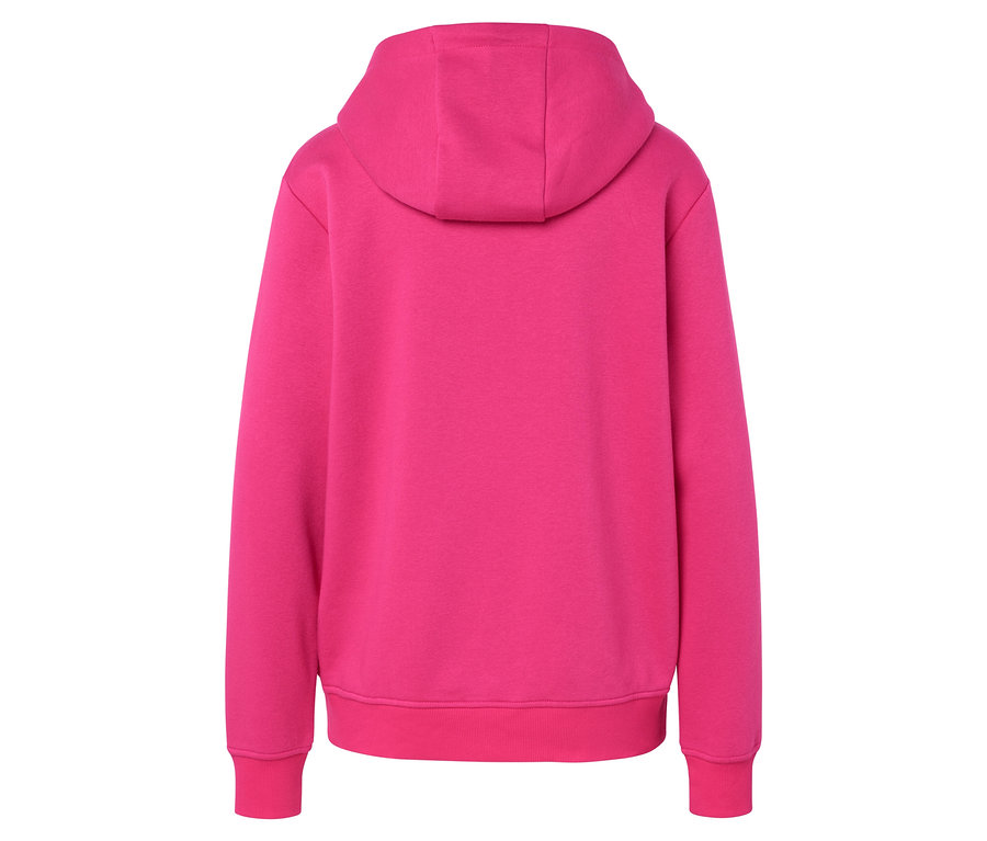 Pembe kapüşonlu bir sweatshirt'ün arka görünümü.