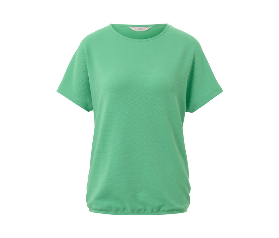 Kısa kollu, yeşil bluz.