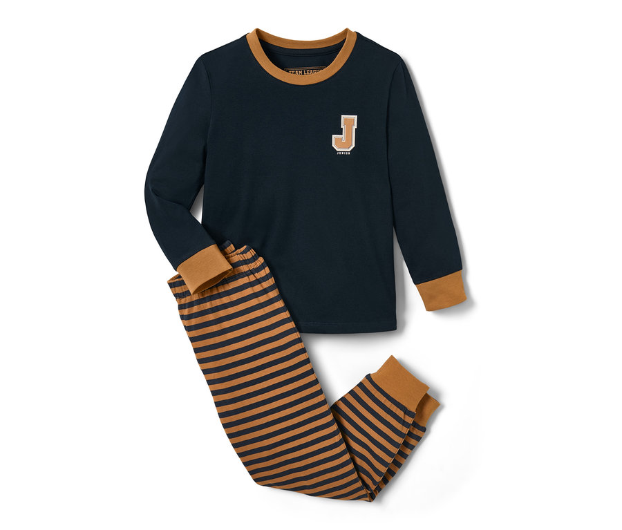 Uzun kollu ve çizgili pantolonlu, mavi-kahverengi pijama.