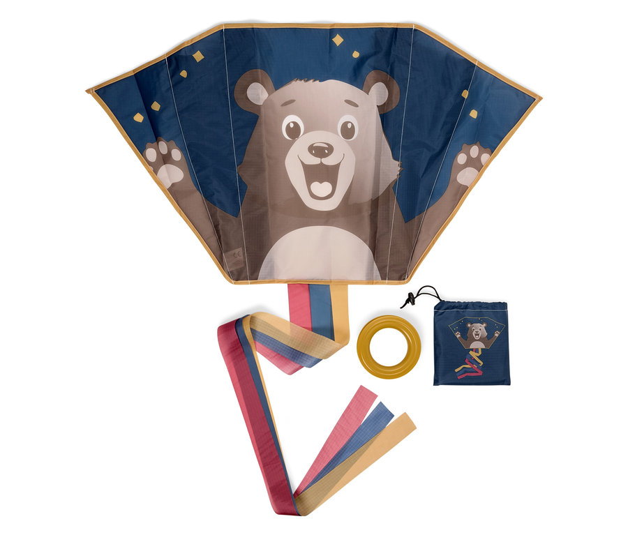 Beyaz arka planda ayı, sarı halka ve aynı baskıya sahip mavi kılıf bulunan mavi uçurtma.