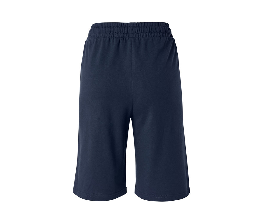 Lacivert sweat şort.