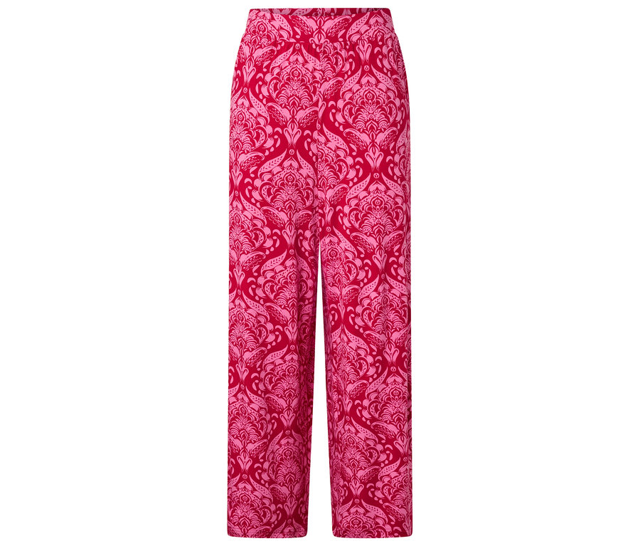 Açık pembe desenli kırmızı pantolon.