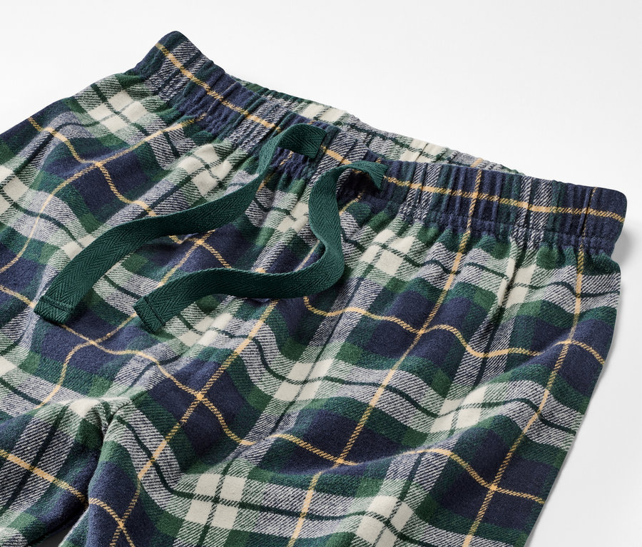 Çocuk Flanel Pijama Takımı detayı.