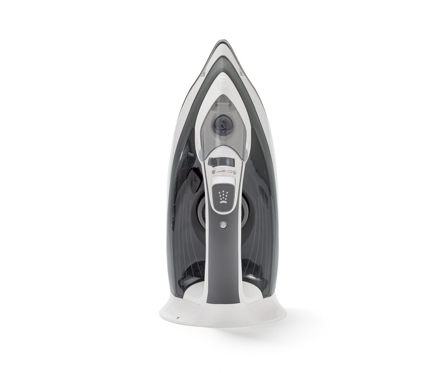 Kablosuz buharlı ütünün yakın çekimi.