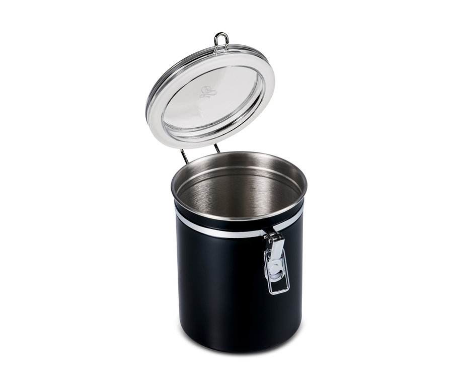 Açık, siyah aroma kutusu.