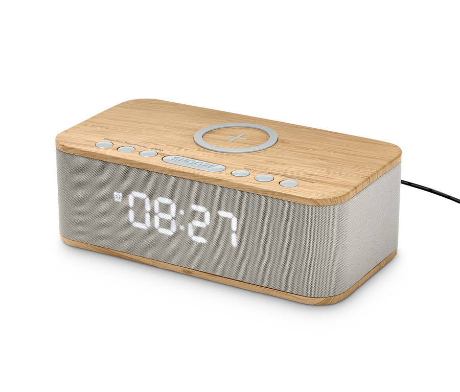 Kablosuz Şarj Fonksiyonlu Bluetooth® Çalar Saat yakından çekilmiş. Ekranda saat 08:27 yazıyor.