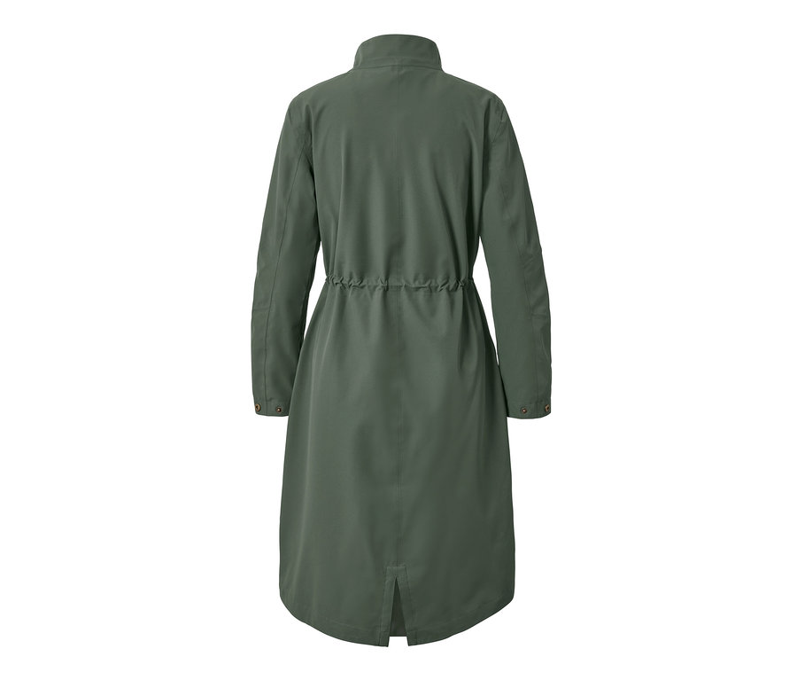 2'si 1 Arada Outdoor Parka'nın arka görünümü