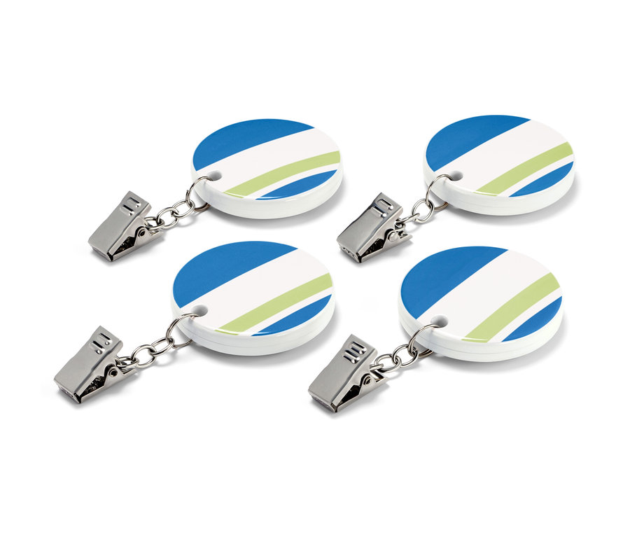 Dört adet masa örtüsü tutucu