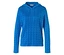 Beyaz bir arka plan üzerinde mavi, kapüşonlu, örgü desenli ve ipli sweatshirt.