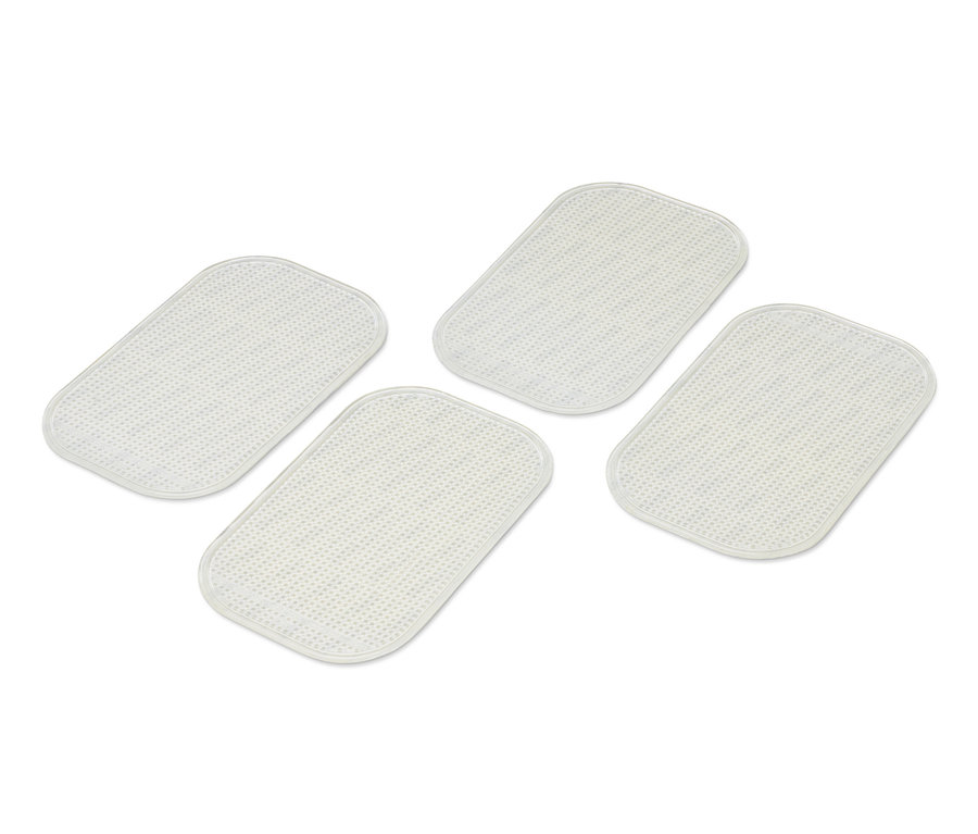 Dört adet halı kaydırmaz pedi.