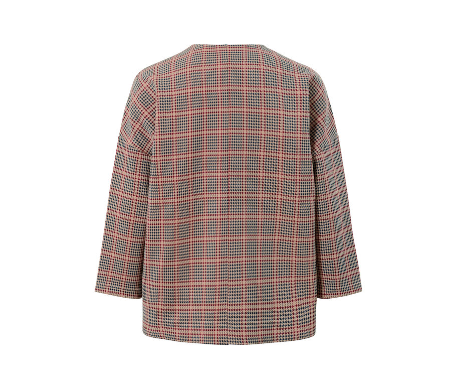3/4 kollu, kazayağı desenli sweatshirt detayı.