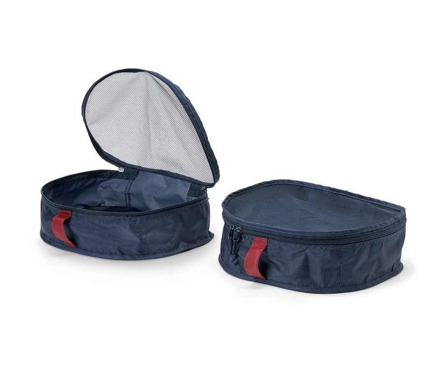 İki adet mavi sırt çantası düzenleyici, biri açık ve biri kapalı.