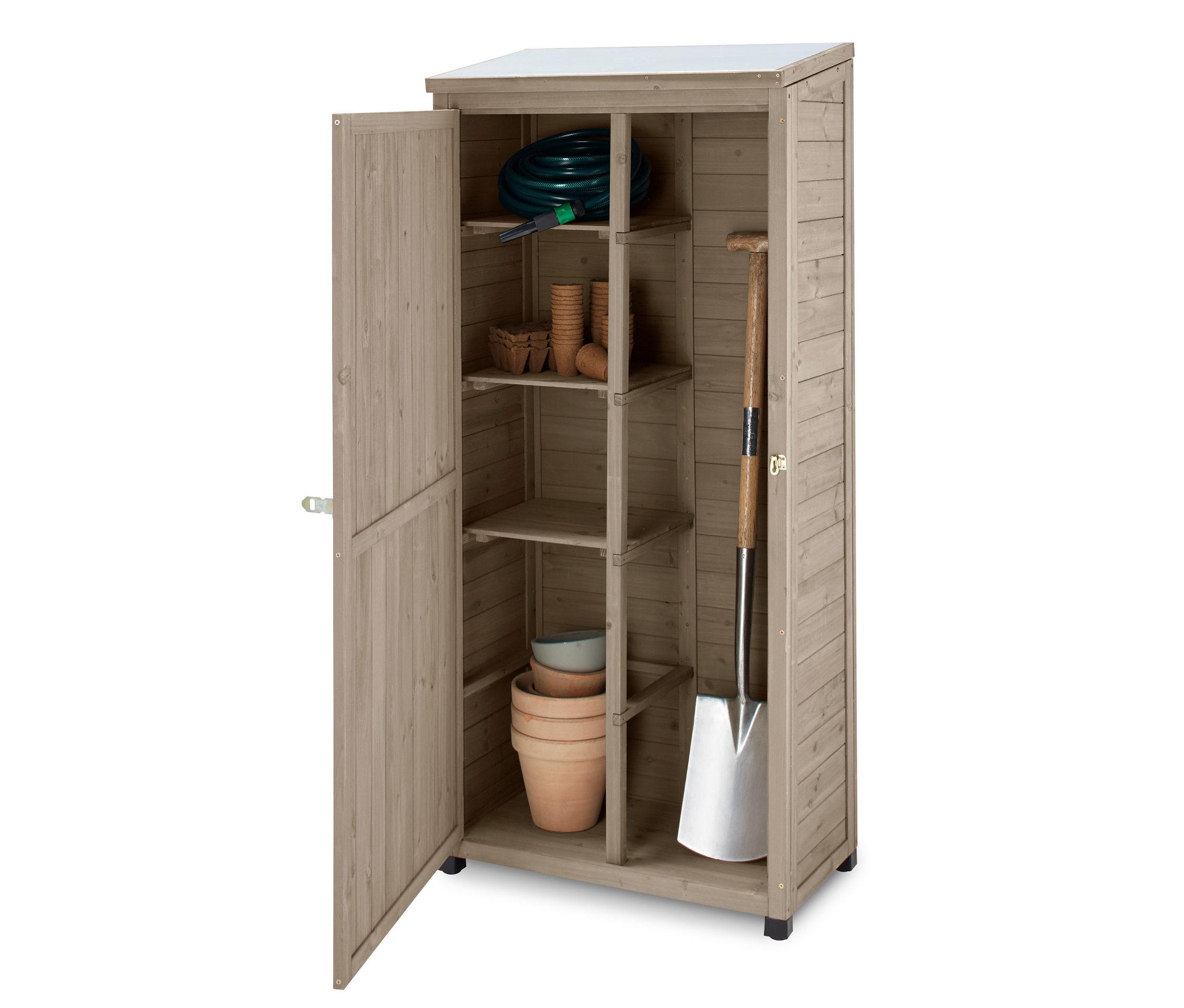 Açık, aletler, çiçek saksıları ve hortum bulunan büyük bahçe dolabı.