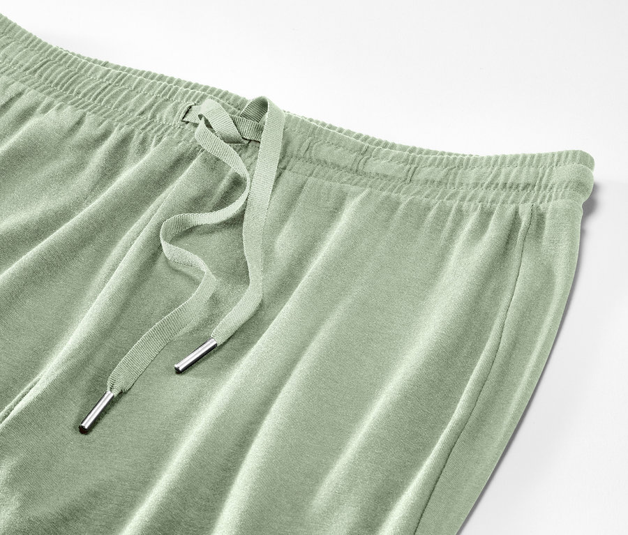 Pijama altı detayı. 