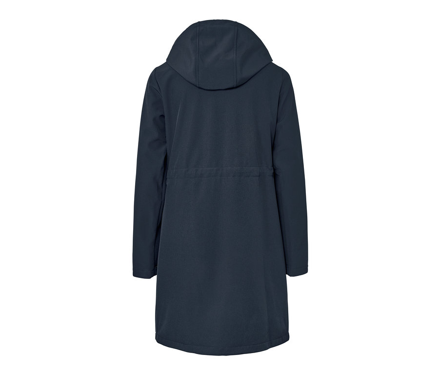 Lacivert softshell montun arkadan görünümü.
