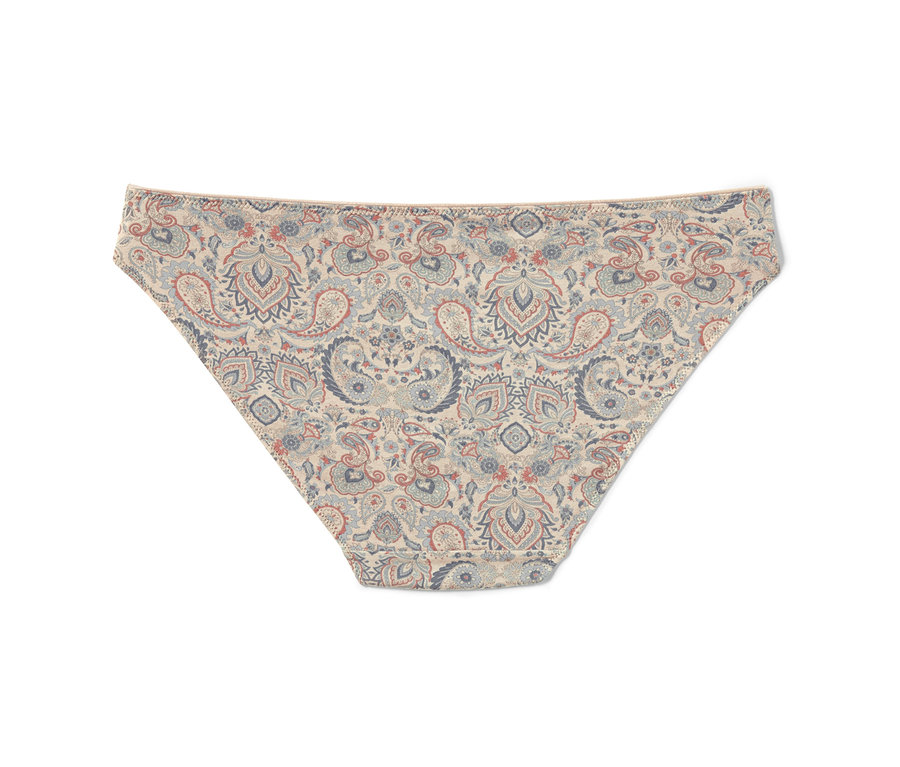 Çiçek desenli slip külot.