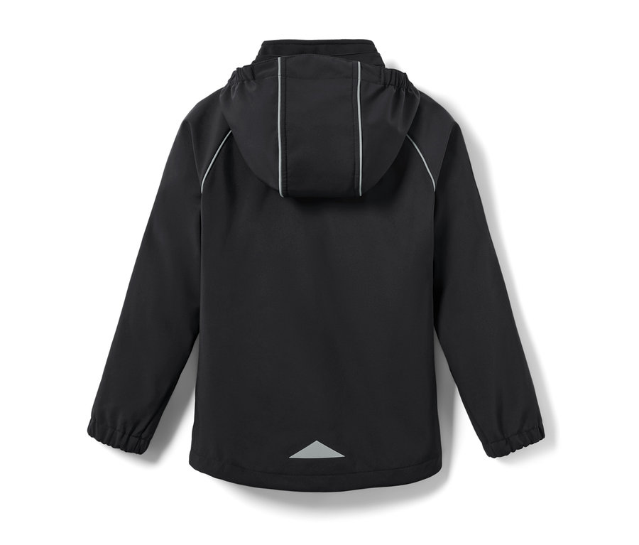 Kapüşonlu ve reflektörlü detaylara sahip siyah bir çocuk softshell ceketinin arka görünümü.