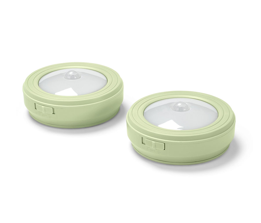 İki adet açık yeşil çok fonksiyonlu LED lamba.