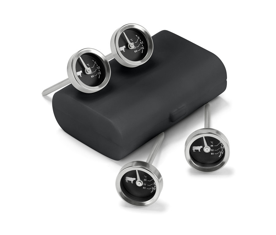 Siyah kutulu dört adet barbekü termometresi.