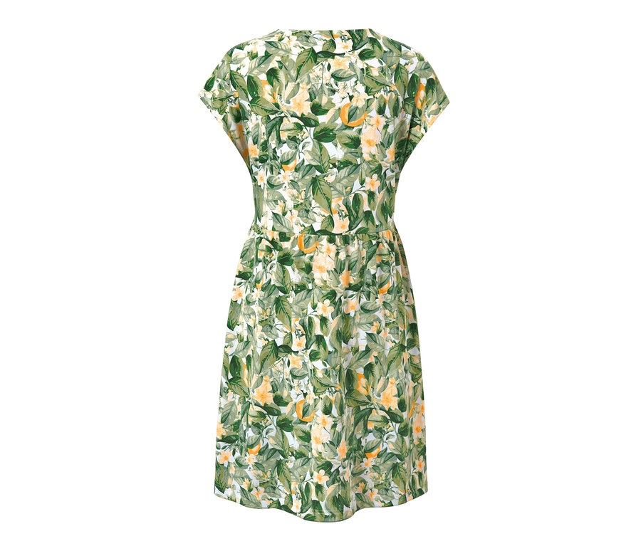 Yaprak ve çiçek desenli baskılı jarse elbise.