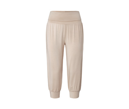 Bej rengi 3/4 yoga pantolonu