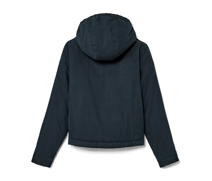 Lacivert çocuk mevsimlik ceket arkadan görünümü.