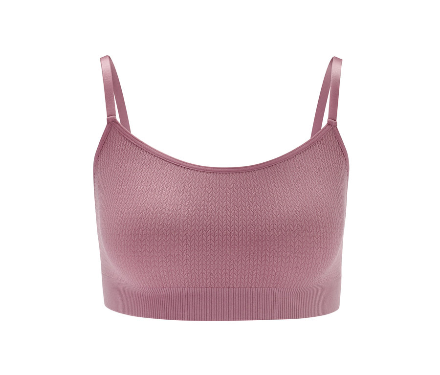 Dokulu dikişsiz sütyen yakın çekim.