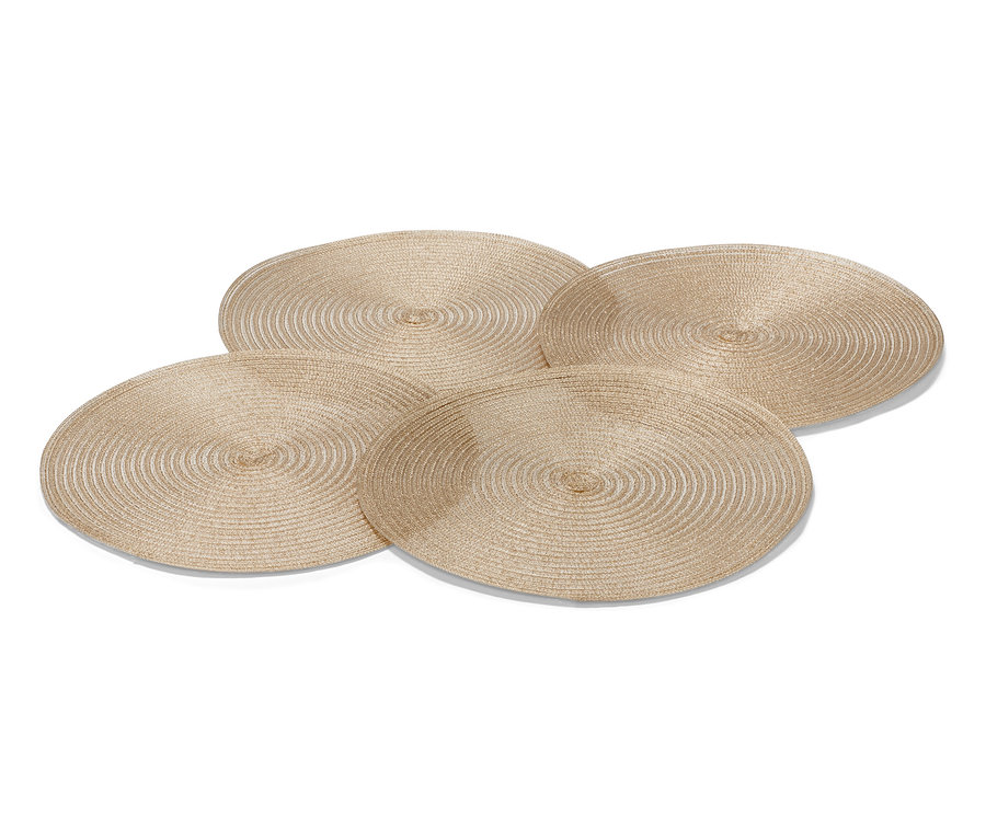 Dört adet yuvarlak, altın rengi Amerikan servis.