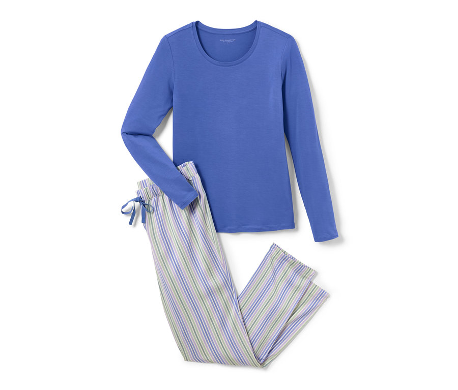 Mavi, yeşil ve mor çizgili, dokuma altlı mavi pijama.
