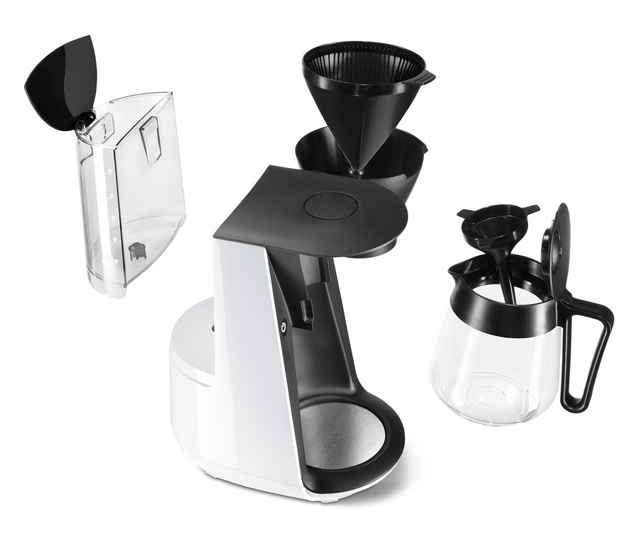Beyaz »Let's Brew« Filtre Kahve Makinesi, çıkarılabilir parçalarla birlikte.