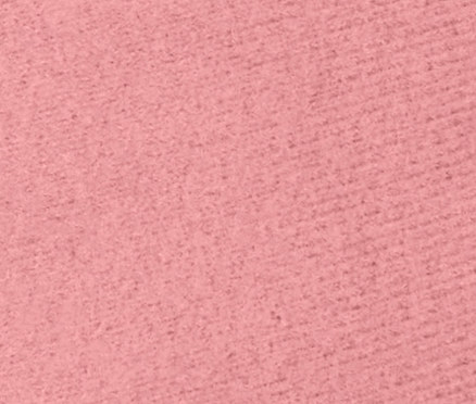 Pembe kayak ve snowboard pantolonu detayı.