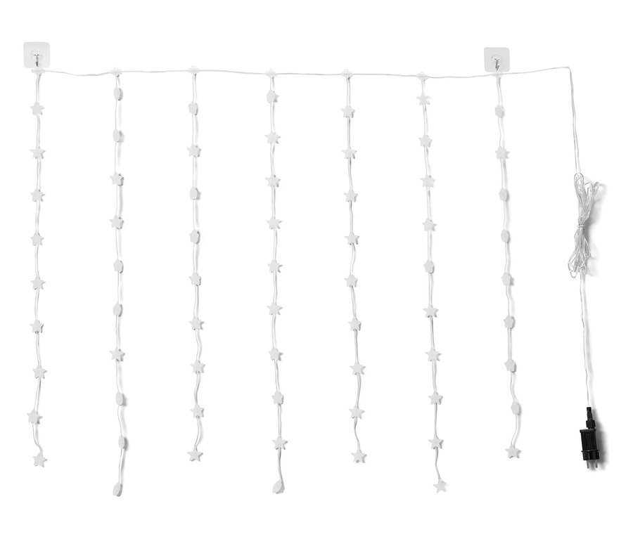 Beyaz yıldız şeklinde ışık zincirleri kancalardan asılı duruyor.