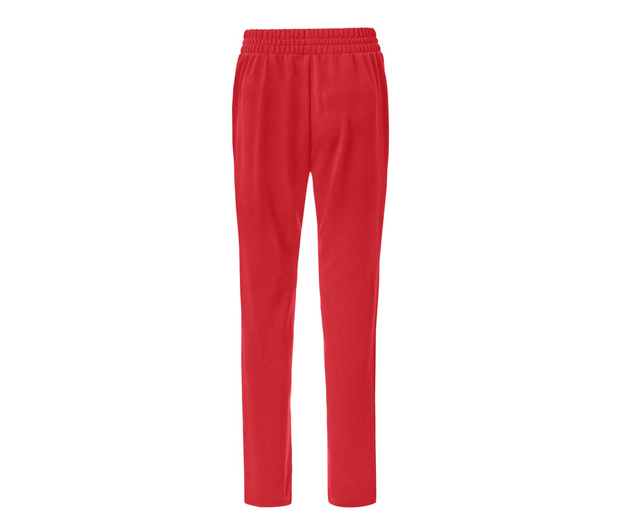 Kırmızı jogger pantolon.
