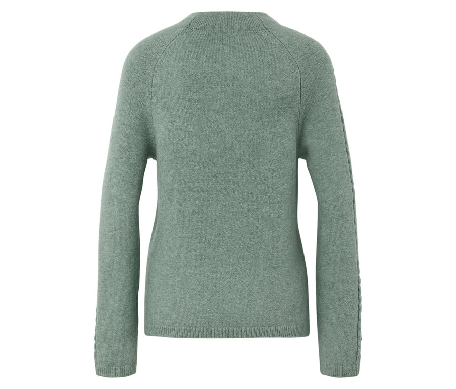 Açık yeşil, uzun kollu bir kazağın arka görünümü.